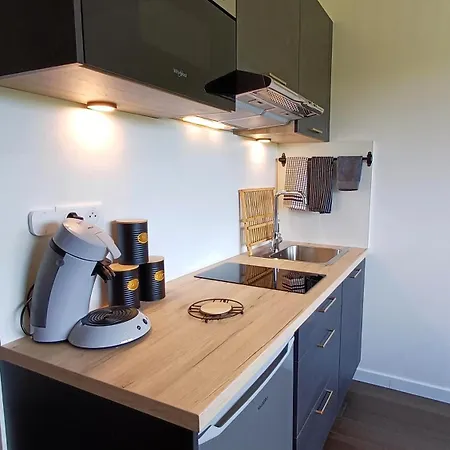 Drop Of Gold - Avenue De Champagne Daire