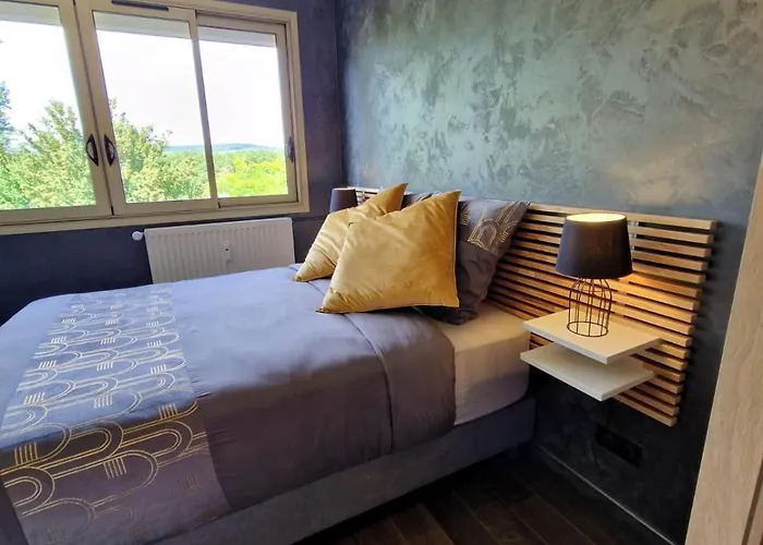 Апартаменты Drop Of Gold - Avenue De Champagne *